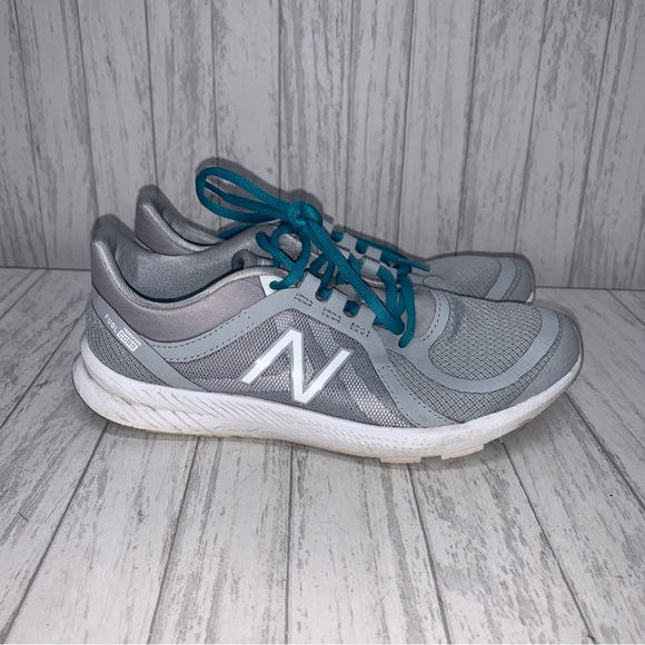 New Balance Shoes - Womens Size 9 New Balance Fuel Core Grey Sneakers EUC